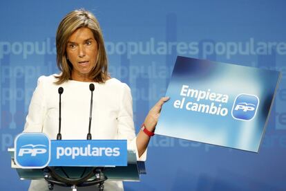 Ana Mato, vicesecretaria de Organización y directora de campaña electoral del Partido Popular, durante la presentación del lema del PP para las elecciones de 20-N el 6 de septiembre de 2011