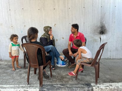 Tawfiq Abu Jarad, Tawfiq Abu Jarad, profesor universitario de 45 años y padre de cinco hijos, ha perdido 22 kilos desde el inicio de la guerra.