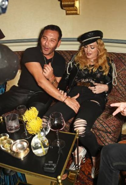 Mert Alas y Madonna.