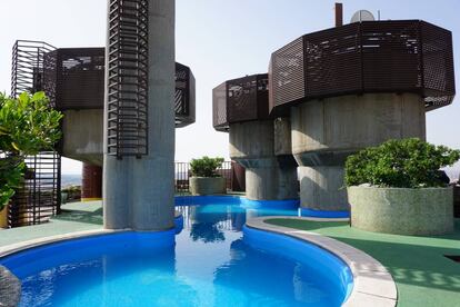 Piscina de la azotea de Torres Blancas, uno de los pocos espacios comunes que sí se llevó a cabo del proyecto original.