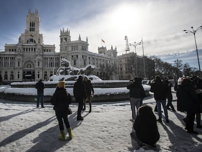 Los edificios emblemáticos de Madrid tras la nevada de ‘Filomena’