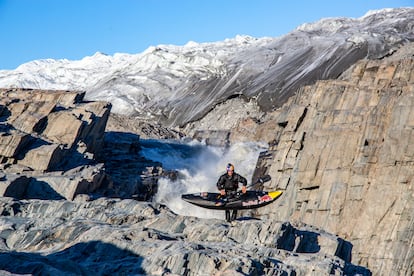 Serrasolses, en el río Watson en Kangerlusuaq, Groenlandia, antes de su expedición a Svalbard.