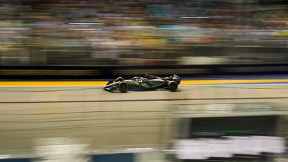 El piloto de la escudería Mercedes, Lewis Hamilton (Reino Unido) durante el Gran Premio de Singapur.