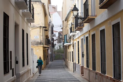 Calle Viento, en Málaga, donde Sara residía junto a su hija Camelia en 2018.