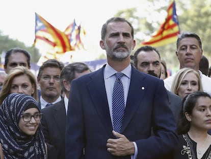 El Rei, a la capçalera de la manifestació contra els atemptats gihadistes a Catalunya, el 2017.