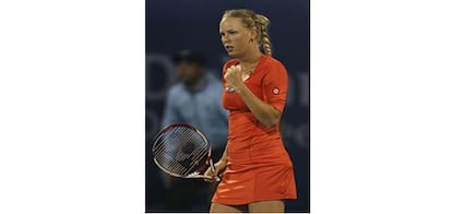 2ª Caroline Wozniacki. 12,5 millones de dólares. La joven tenista danesa une su jugoso contrato con Adidas a otros acuerdos con Yonex, Compeed y Oriflame.