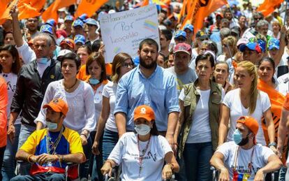 Protesto na Venezuela pede libertação de presos políticos.