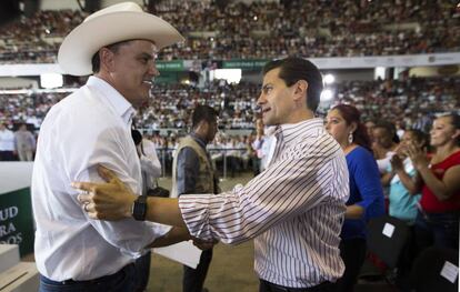 Roberto Sandoval con el presidente Enrique Peña Nieto.