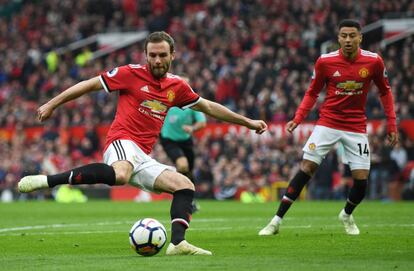 Juan Mata, en el United-West Brown.