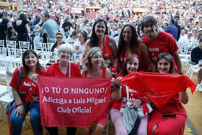 Seguidores de Luis Miguel en las primeras fechas de su gira española 2024.