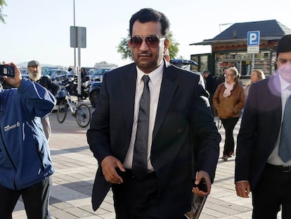 Al Thani llega a los juzgados de Málaga en 2019.