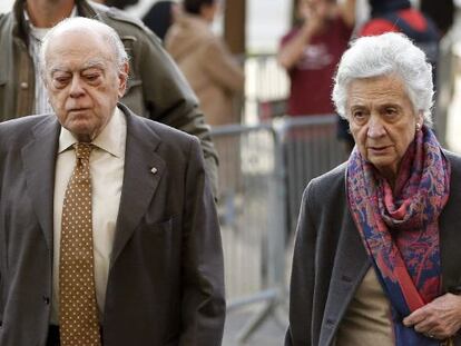 Jordi Pujol i Marta Ferrusola arribant a la Ciutat de la Justícia, dimarts.