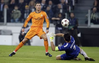 Cristiano marca el 1-1 ante Buffon