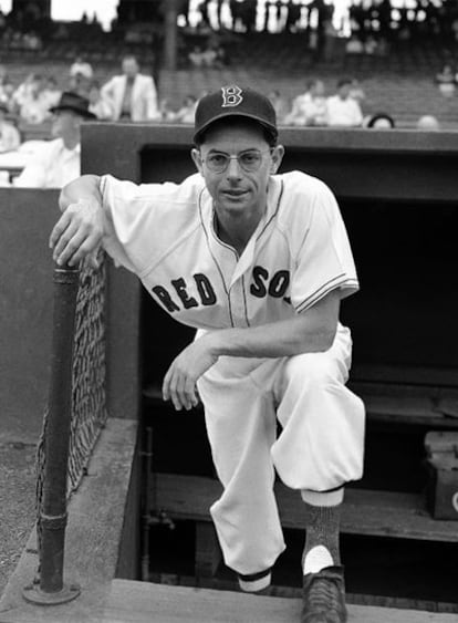 Dom DiMaggio, con los Red Sox de Boston, en 1948.