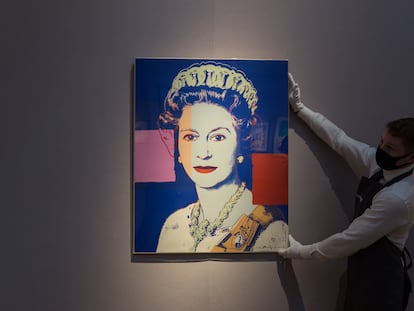 Obra de la serie de Andy Warhol 'Reigning Queens' (1985) que fue presentada en Christie's en 2020.