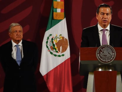 Andrés Manuel López Obrador y Ricardo Mejía, durante la confernecia matutina de Presidencia del 12 de agosto de 2022.