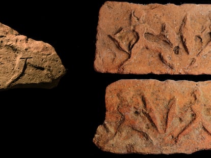 Las dos caras de la cerámica de los guerreros recién hallada en un yacimiento de Belmez (Córdoba), a la derecha, y sección de otra pieza con un guerrero con lanza. / ARACELI CRISTO (UGR)