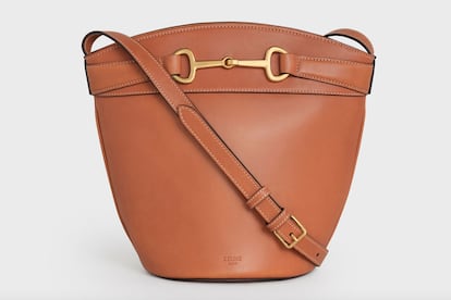 Bolso cubo Crécy de piel de Celine.