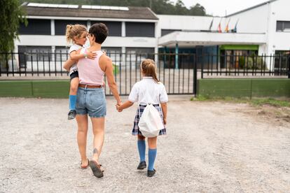 Durante el inicio de la nueva etapa escolar, los padres deben ser empáticos, ponerse en el lugar de sus hijos y entender que se trata de un cambio importante.