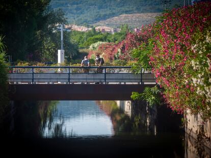 Depuradora de Castelldefels desde donde salen vertidos de aguas fecales a la zona humeda de Ollas de Rei.