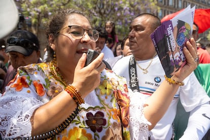 Lenia Batres inicia su campaña para contender a ministra frente a la SCJN, el 30 de marzo en Ciudad de México.