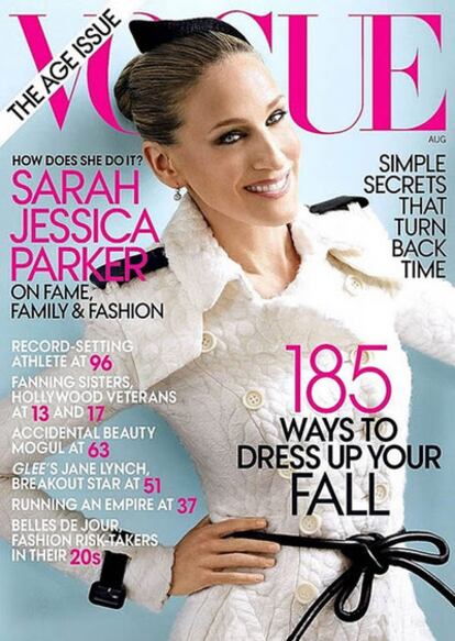 La actriz Sarah Jessica Parker protagoniza la portada del número de agosto de 2011 de la revista 'Vogue'.