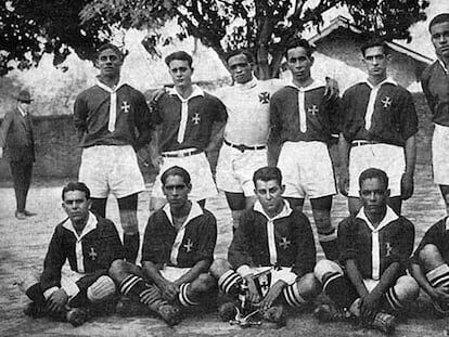 Camisas Negras: o time do Vasco campeão carioca em 1923.
