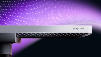 Detalle de la antena Amazon Leo Ultra