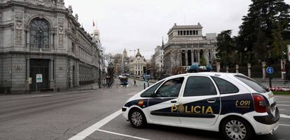 Vista de la sede del Banco de España junto a la plaza de Cibeles vacía en Madrid, esta semana.