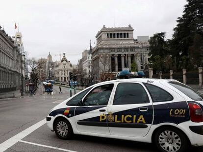 Vista de la sede del Banco de España junto a la plaza de Cibeles vacía en Madrid, esta semana.