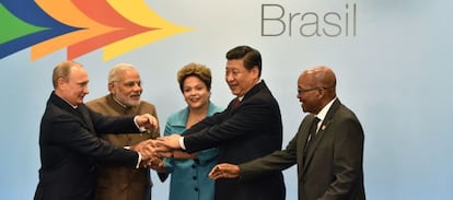 Os líderes dos BRICS posam na reunião de Fortaleza.