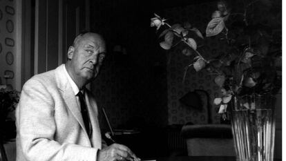 Nabokov, en 1965 en el Hotel Palace de Montreux (Suiza).