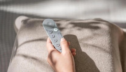 Uso del mando incluido en el Google TV Streamer