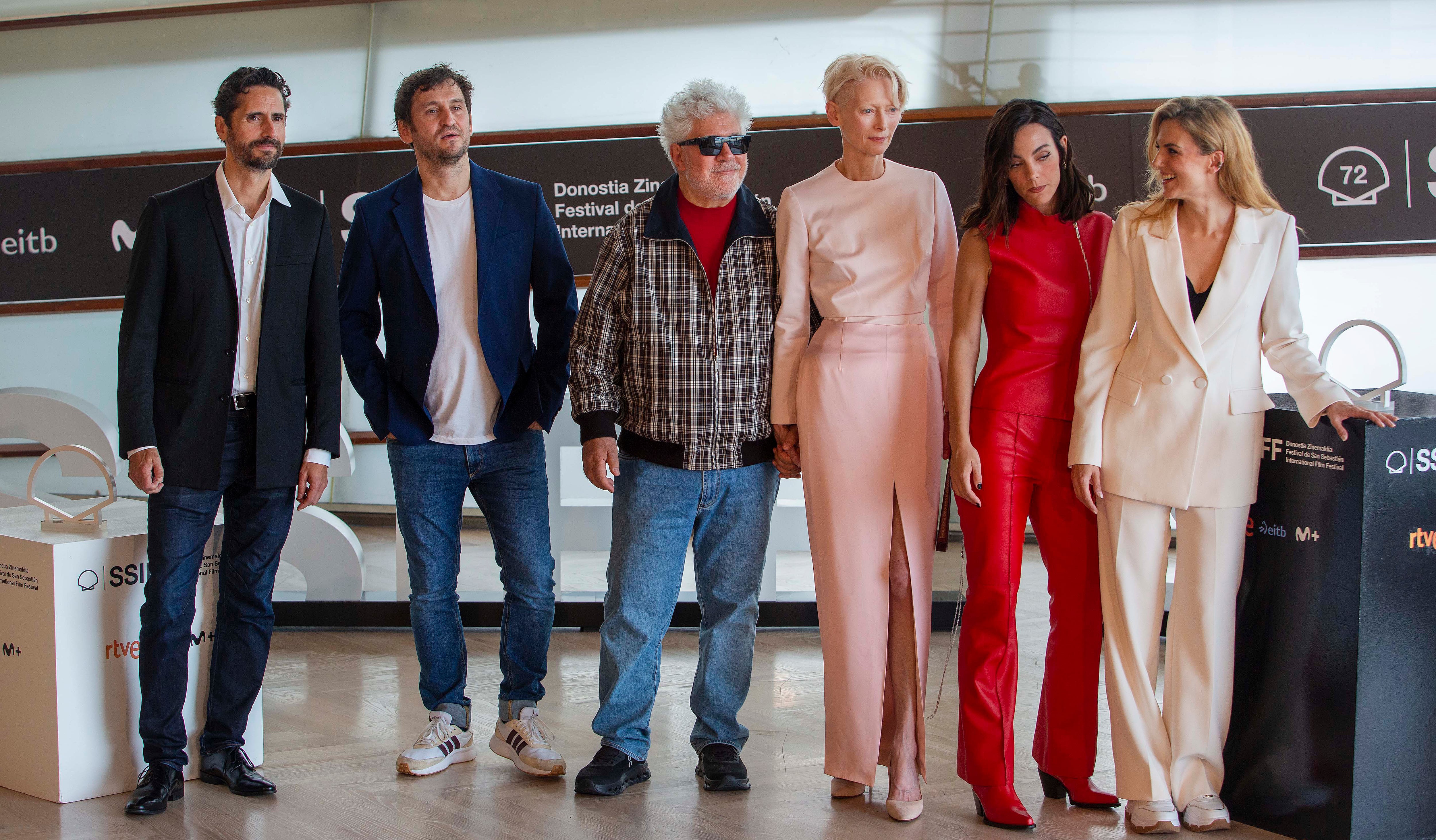 Pedro Almodóvar: “Me defino como ateo, pero me sé los diez mandamientos” 