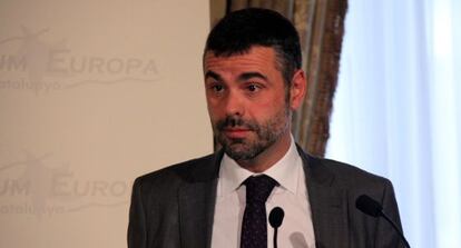 Vila esta mañana durante la conferencia de prensa en Fórum Europa.