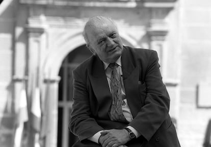 Eugenio Coseriu, lingüista y filólogo, en 1999. 