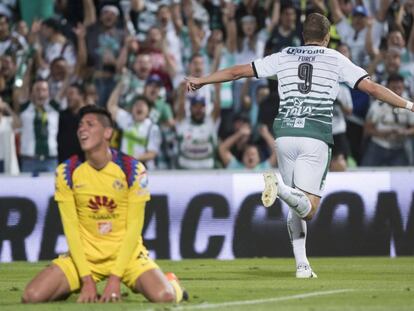 Álvarez se lamenta; Furch celebra.