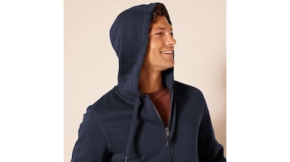 The best men's sweatshirt you can buy on Amazon for the mid-season