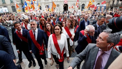 Ada Colau se echó a llorar al recordar los insultos que sufrió en la plaza de Sant Jaume.