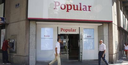 Sucursal de Banco Popular.