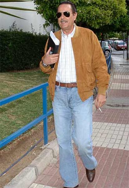 El ex alcalde Julián Muñoz a su llegada a los juzgados de Marbella, el pasado 7 de abril, para declarar por causas pendientes.