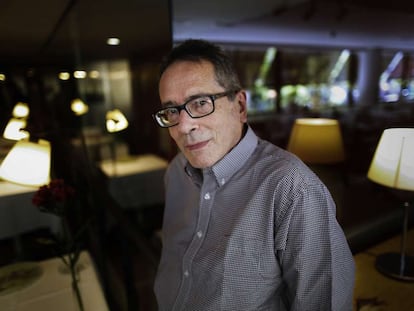 César Aira: “Leyendo novelas no se aprende nada”