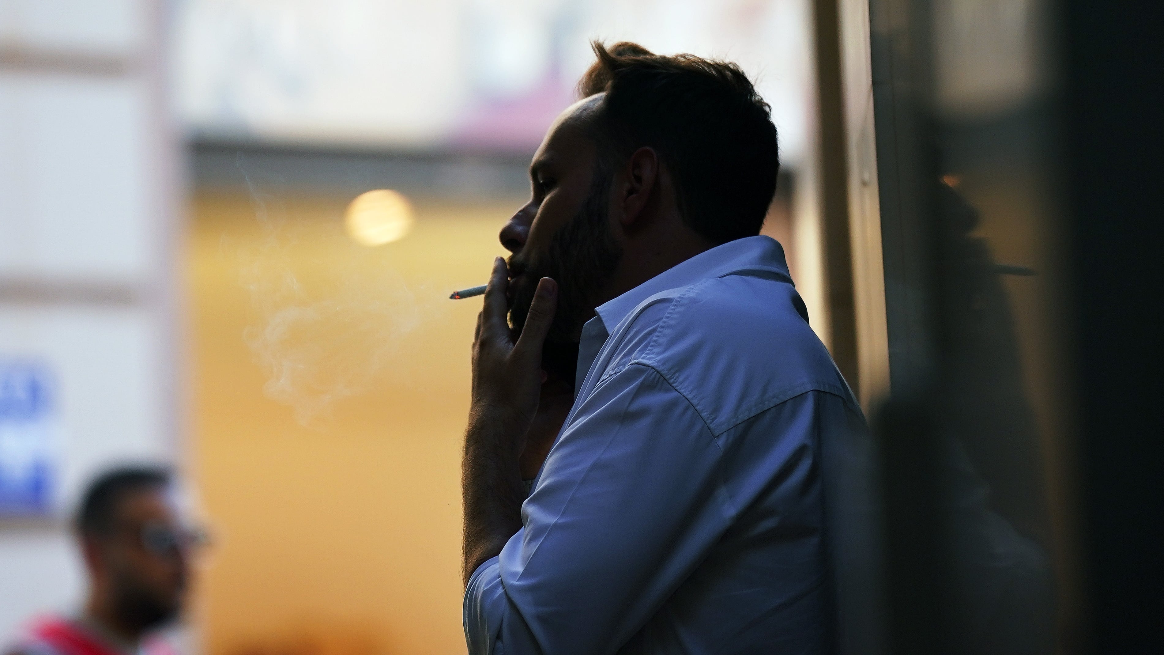 El Gobierno declara la guerra al tabaco con la recaudación de los cigarrillos y vapeadores en máximos históricos