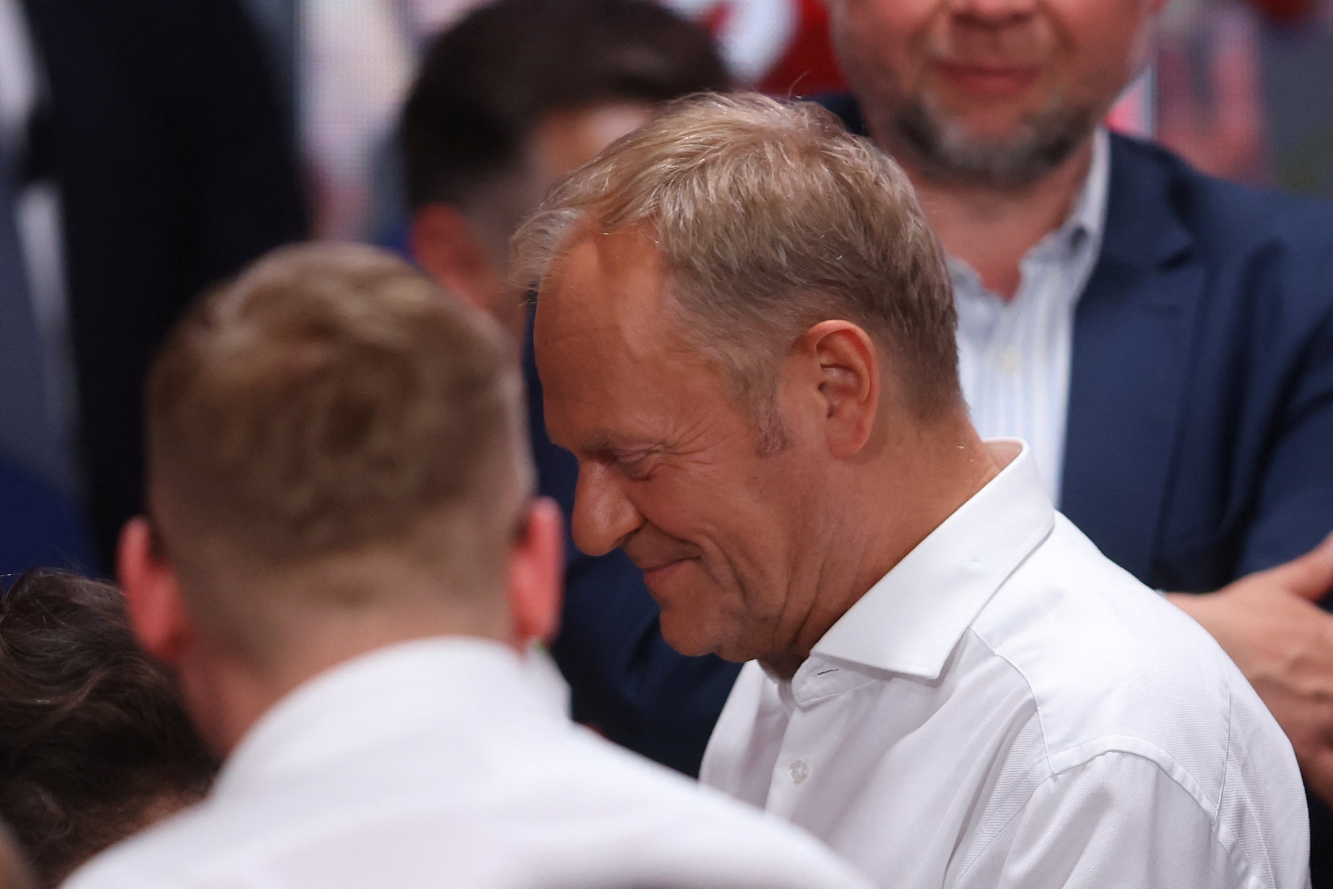 Donald Tusk anuncia que se someterá a una moción de confianza tras el varapalo de las presidenciales de Polonia