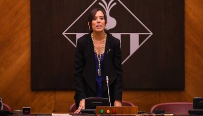 La alcaldesa de Sabadell, Marta Farrés, en un Pleno del Ayuntamiento.