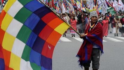 La Marcha Nacional Indígena, a su llegada a Buenos Aires, el día de la conmemoración del bicentenario de la Independencia en 2010