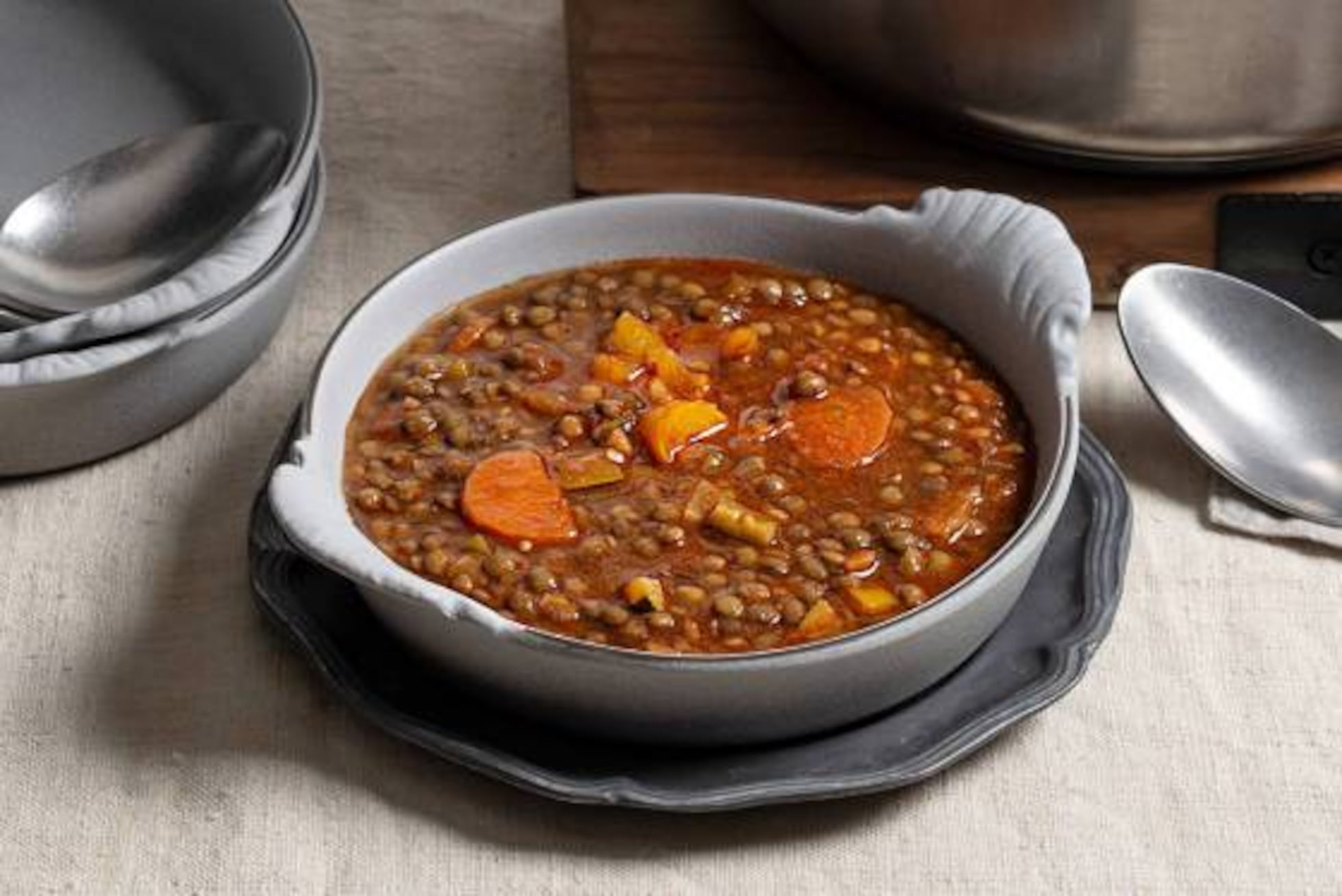 Cómo cocinar platos de cuchara rápidos con lentejas de bote | El Comidista  | Gastronomía | EL PAÍS