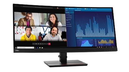 Este modelo de monitor para PC de diseño curvado tiene una pareja de altavoces de seis vatios de potencia.