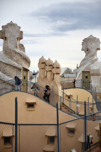 Terrassa de la Pedrera, on els guerrers, a partir d'ara, recitaran versos sobre gegants.