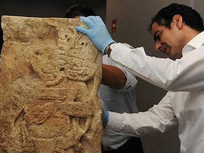 La estela de La Mar llega al Museo Nacional de Antropología en Ciudad de México.